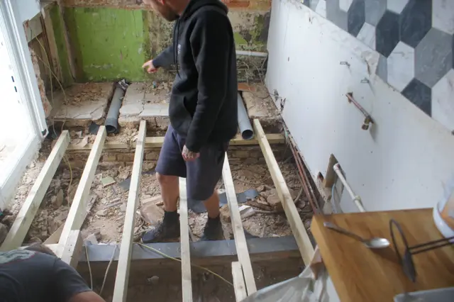 Rotten floor timbers out, new joists and ventilation in