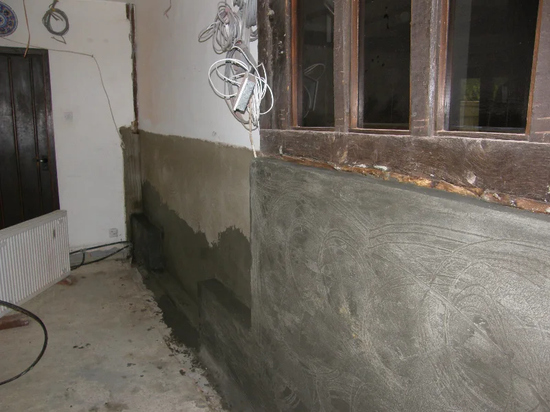 Waterproof render, period property